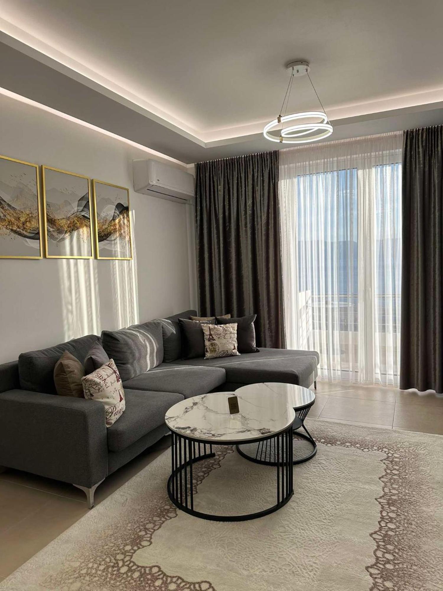 Sea View Apartment Luxury Vlorë Exteriör bild